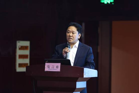 寧文忠為工程、安全序列培訓(xùn)班作開班講話1